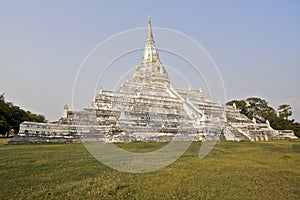 Phu Khao Thong temple, Ayutthaya - Thailand
