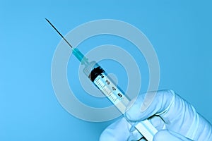 Medico sta preparando vaccino 3 