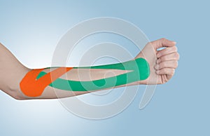 Physiotherapy for elbow pain, aches and tension.