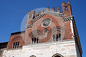 Piacenza: medieval palace known as \