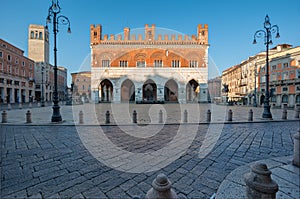 Piacenza, Palazzo Gotico