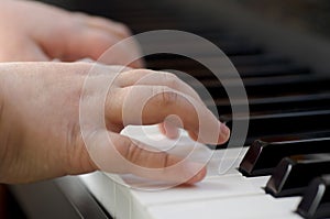 Piano and hands