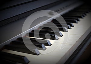 Piano keyboard