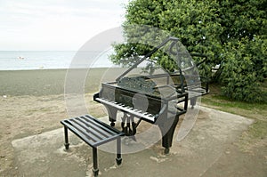 Piano Statue - Frutillar - Chile