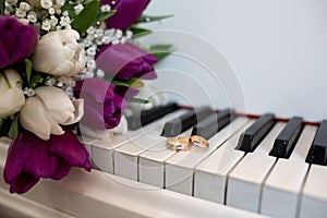 Piano wedding rings