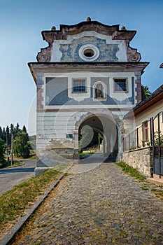 Piarska gate