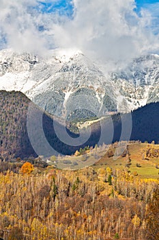 Piatra Craiului mountains view