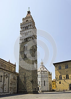 Piazza del Duomo, Pistoia