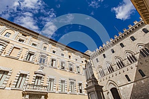 Piazza Salimbeni in Siena