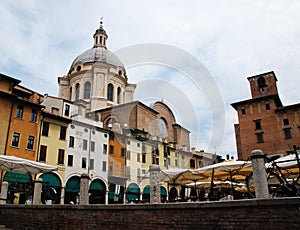 Piazza Sordello in Mantova photo