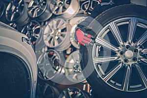 Picking New Alloy Wheels