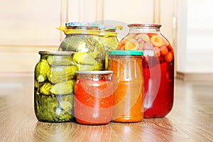 Pickled canned vegetables