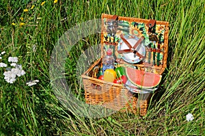 Picnic basket
