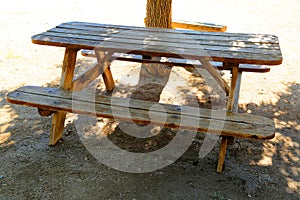 Picnic table