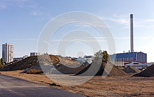 Picnic on the top of a Industrial wasteland in Paris suburb