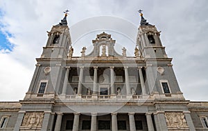 Catedral de la Almudena photo