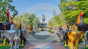 Picture of the monument of King Thonburi or King Taksin the Great.