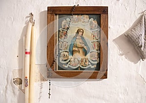 Picture and necklace Interior Casa Grotta di vico Solitario Matera, Itay photo