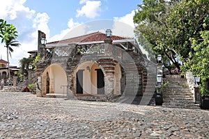 A picture of the old Spanish houses with wooden Windows