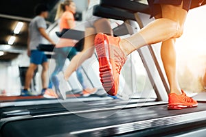 Picture of people running on treadmill in gym