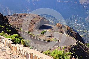 A picture of a snapshot from the Taiz road to Aden - Yemen - a road photo