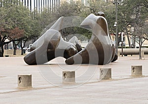 Bronze sculpture by Henry Moore on the plaza of the Dallas City Hall