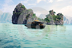 Picturesque sea landscape. HaLong Bay, Vietnam