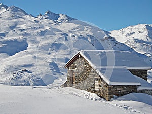 Picturesque traditional cabin in the Alps