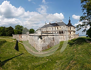 Pidhirtsi Castle