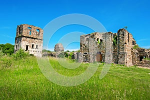 Pidhiryan Monastery, ruins of monastery gate and cell