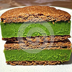 Pie with matcha cream