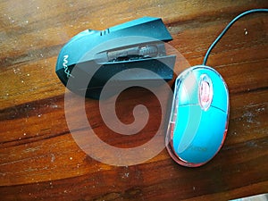 Moush cable and werles computer