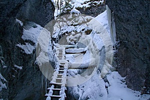 Piecky v zimě v národním parku Slovenský ráj, Slovensko