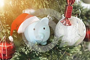 Piggy bank Christmas for your big buy gifts.