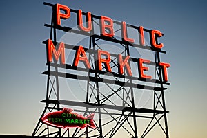 Pike Place Market img