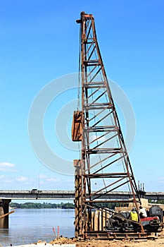 Pile driver working