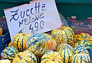 A pile of squash