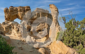 Pillar Arch Panorama in Aztec New Mexico