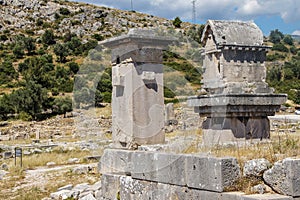 Pillar tomb photo