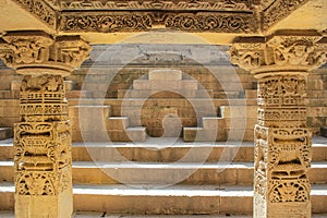 Pillars carving @ Ranki Step well