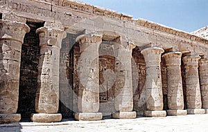 Medinet habu photo