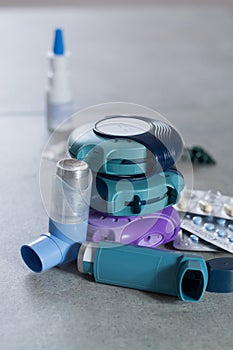 Pills and inhalers for asthma, bronchitis, lungs diseases