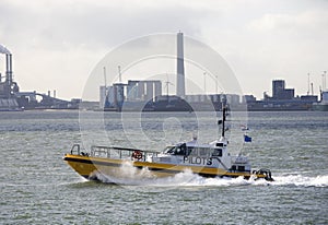 Pilot boat