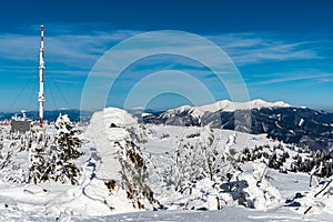 Pilsko, Babia hora a Kriváňská Malá Fatra od Martinských hole v zimě pohoří Lučanská malá Fatra na Slovensku