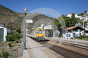 PinhÃ£o Railway Station