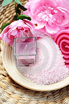 Pink bath salt