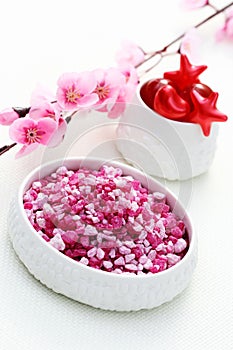 Pink bath salt