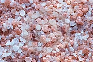 Pink crystal grains of Himalayan salt