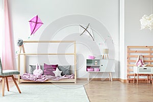 Pink decorations in kids bedroom