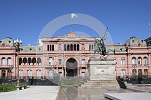 Pink house, Casa Rosada, and Belgrano monument in Plaza de Mayo, Buenos Aires